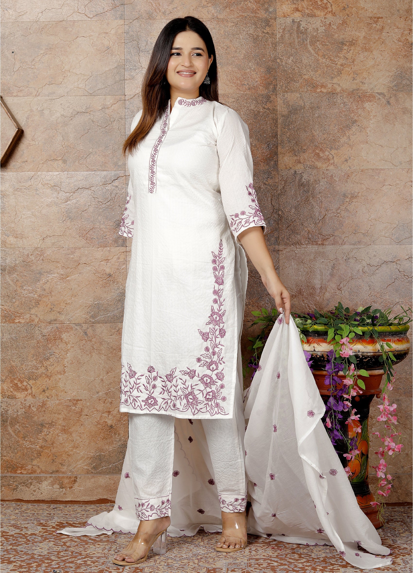 Baiza: Katha work Cotton Suit